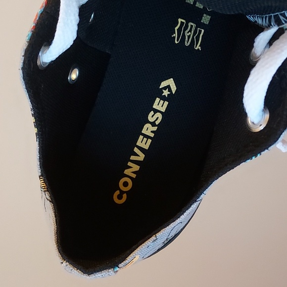 Boys Converse Chuck Taylor All Star Bugged Out OX Sneaker - Picture 14 of 14